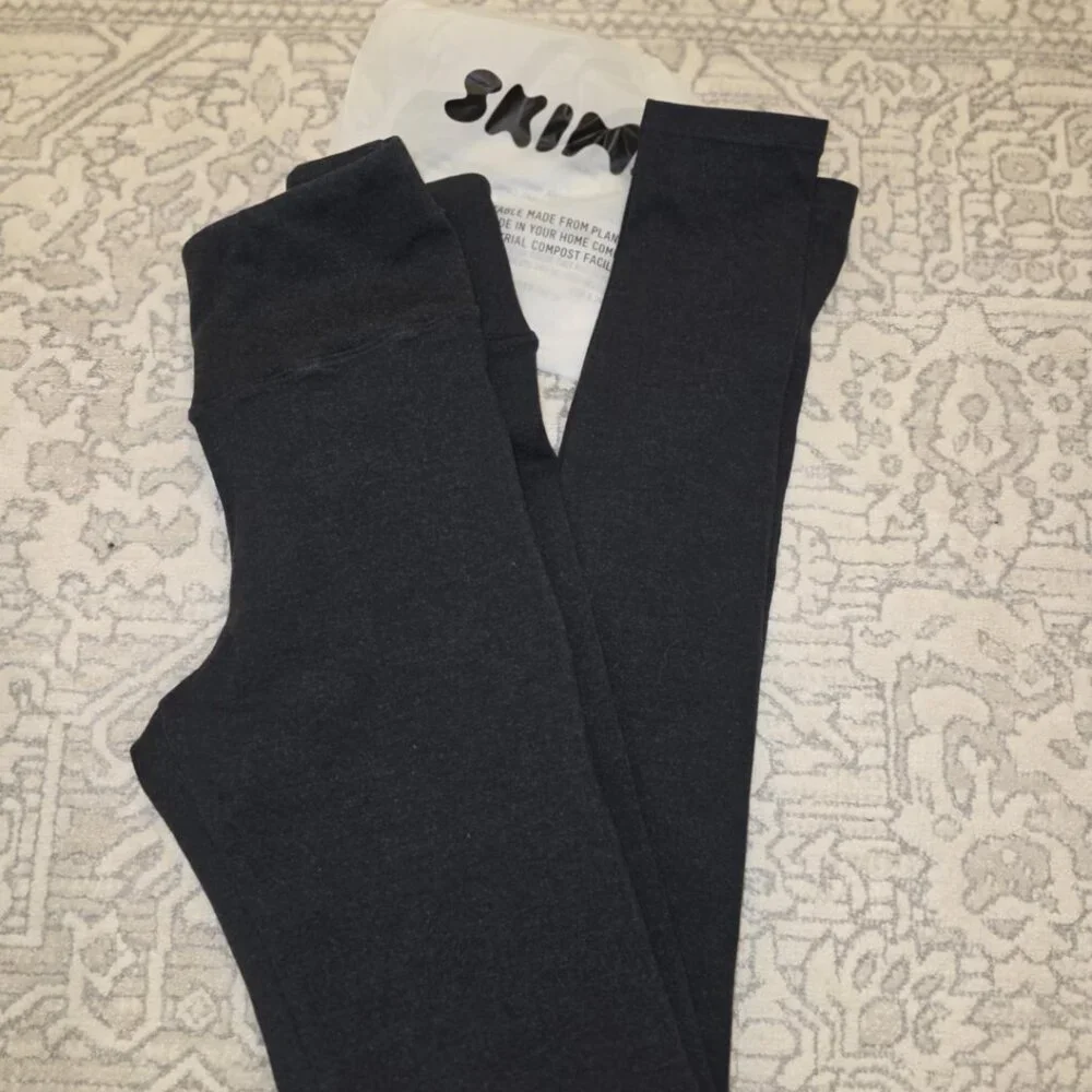 Skims HIGH-WAISTED BANDED LEGGING - XS - Picture 5 of 5